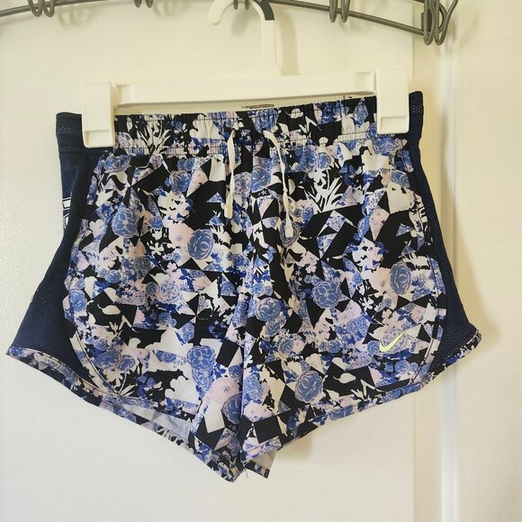 Nike Women’s Running Shorts Size L Dri-FIT Blue Purple Floral Geometric Athletic - Picture 2 of 8